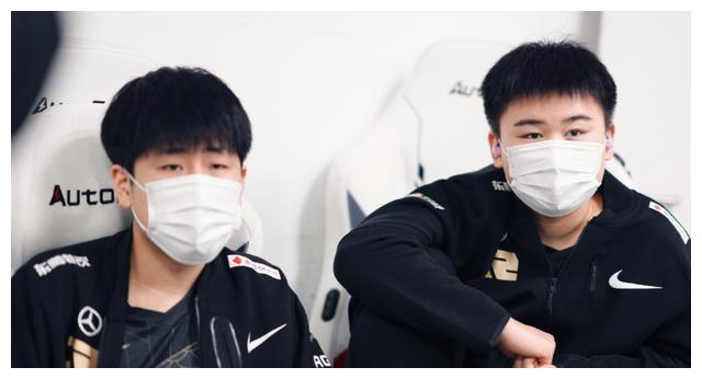 冲刺阶段成都蓉城造点机会Ning与70激战FPX分钟，今晚成都蓉城状态回暖直接炸裂的简单介绍