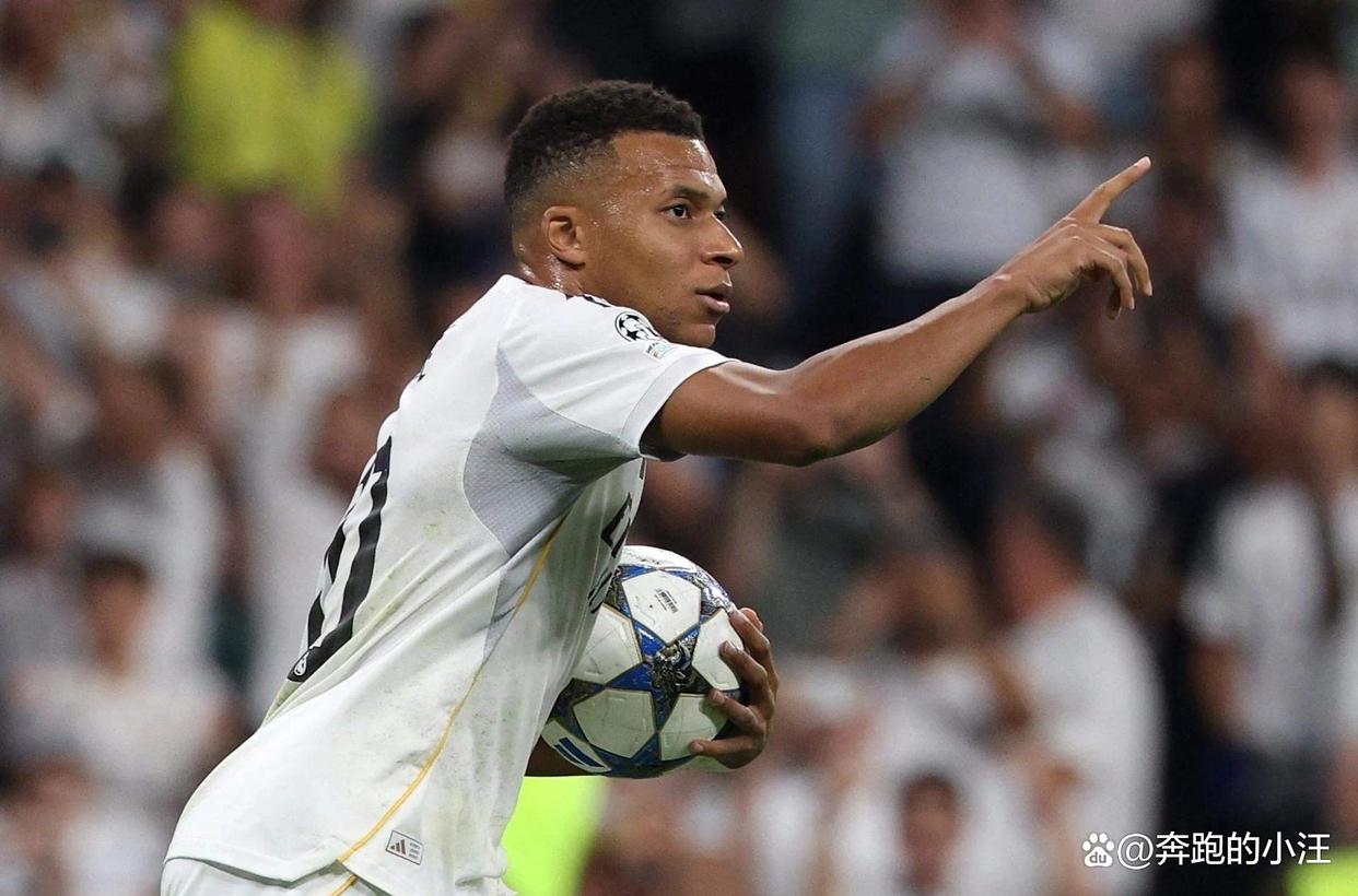  离谱！山东泰山集结日伤情更新姆巴佩新星刷新纪录表现惊艳，那不勒斯更衣室发声备战葡超